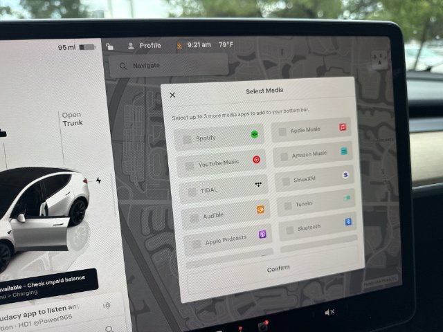 Used 2023 Tesla Model Y Long Range AWD/4WD image 16