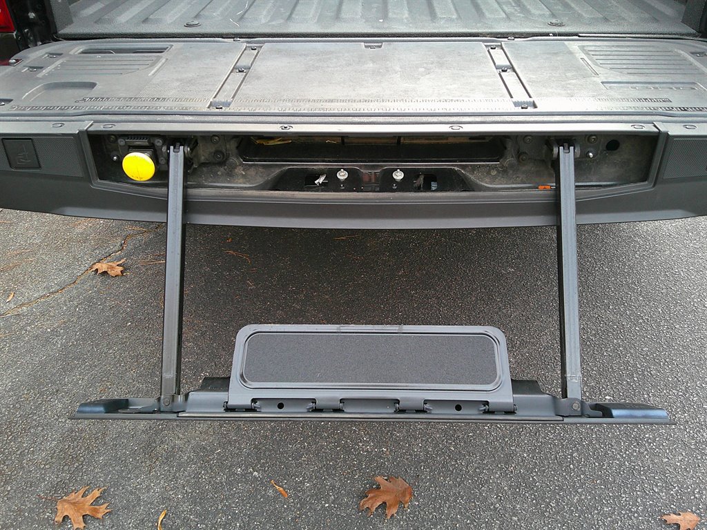 Used 2022 Ford F150 Raptor w/ Equipment Group 801A High image 37