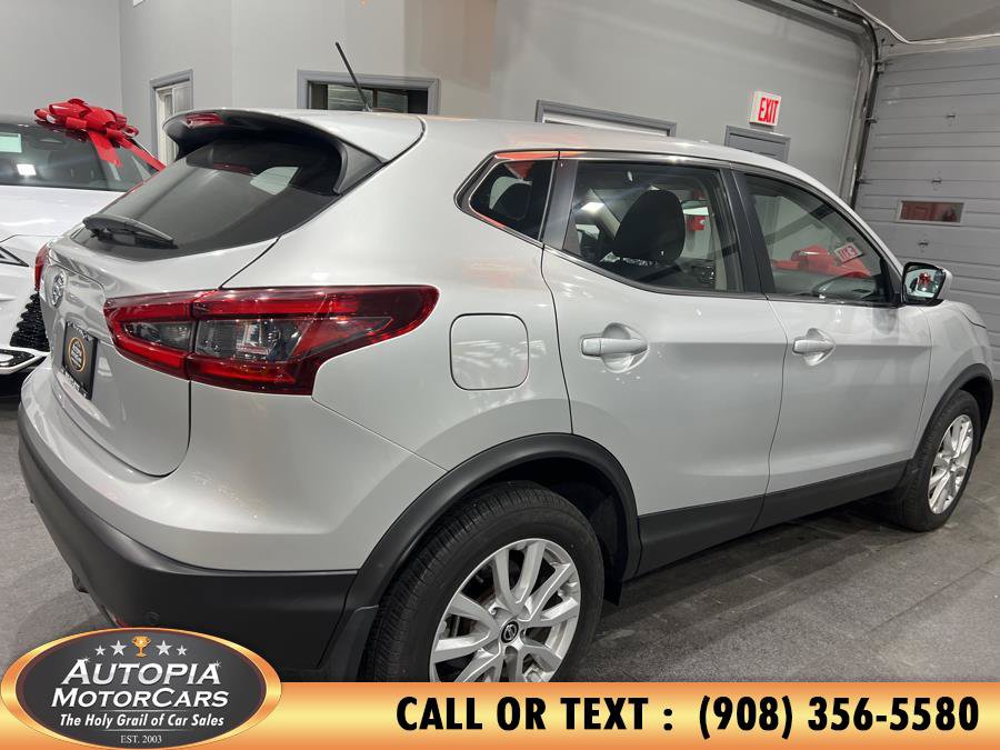 Used 2021 Nissan Rogue Sport S FWD image 6