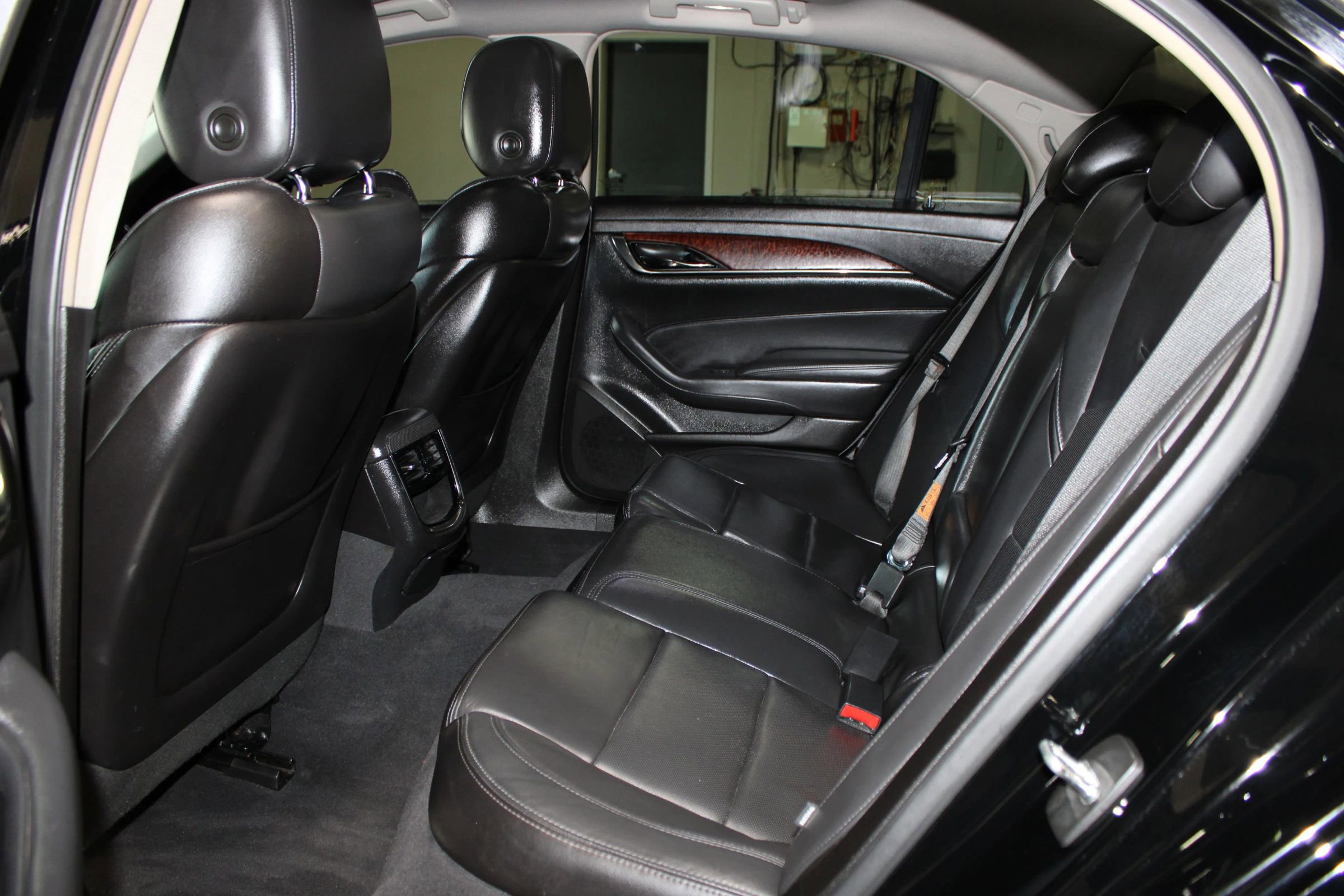 Used 2017 Cadillac CTS Luxury RWD image 24