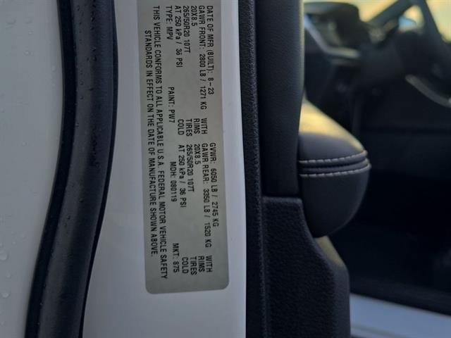 Used 2023 Jeep Grand Cherokee Altitude image 19