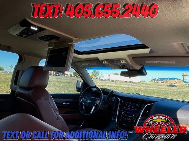 Used 2017 Cadillac Escalade Premium Luxury image 24