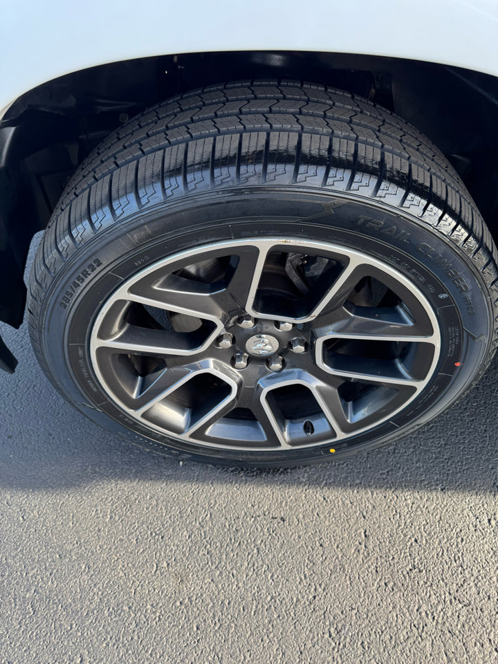 Used 2019 RAM 1500 Laramie image 35