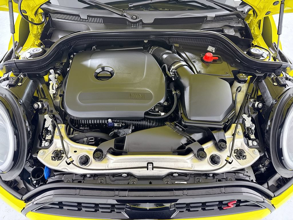 Certified 2025 MINI Cooper S FWD image 27