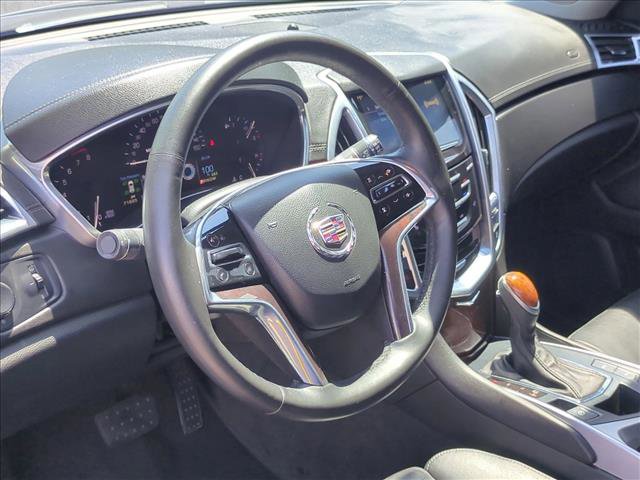 Used 2016 Cadillac SRX Luxury image 10