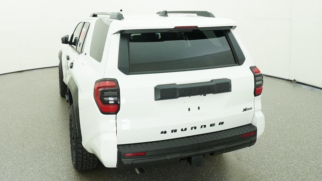 New 2026 Toyota 4Runner SR5 AWD/4WD image 9