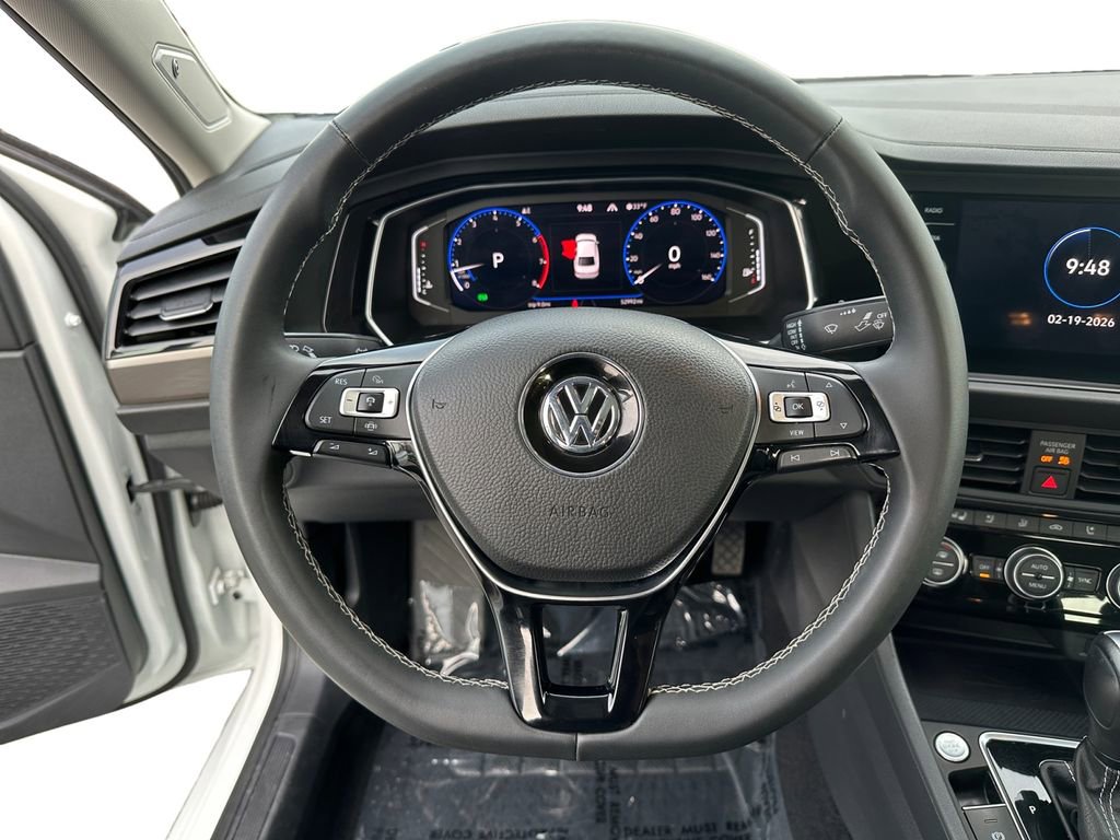 Used 2021 Volkswagen Jetta SEL Premium image 12