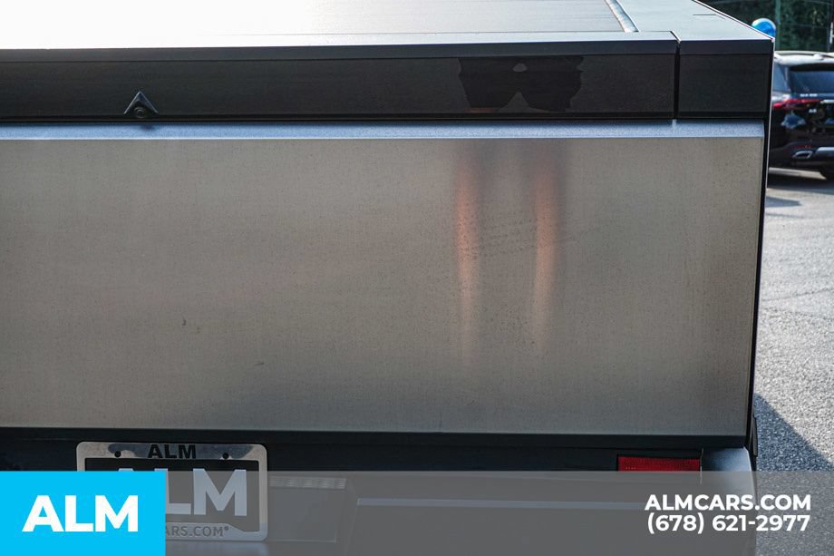 Used 2024 Tesla Cybertruck AWD Crew Cab image 12