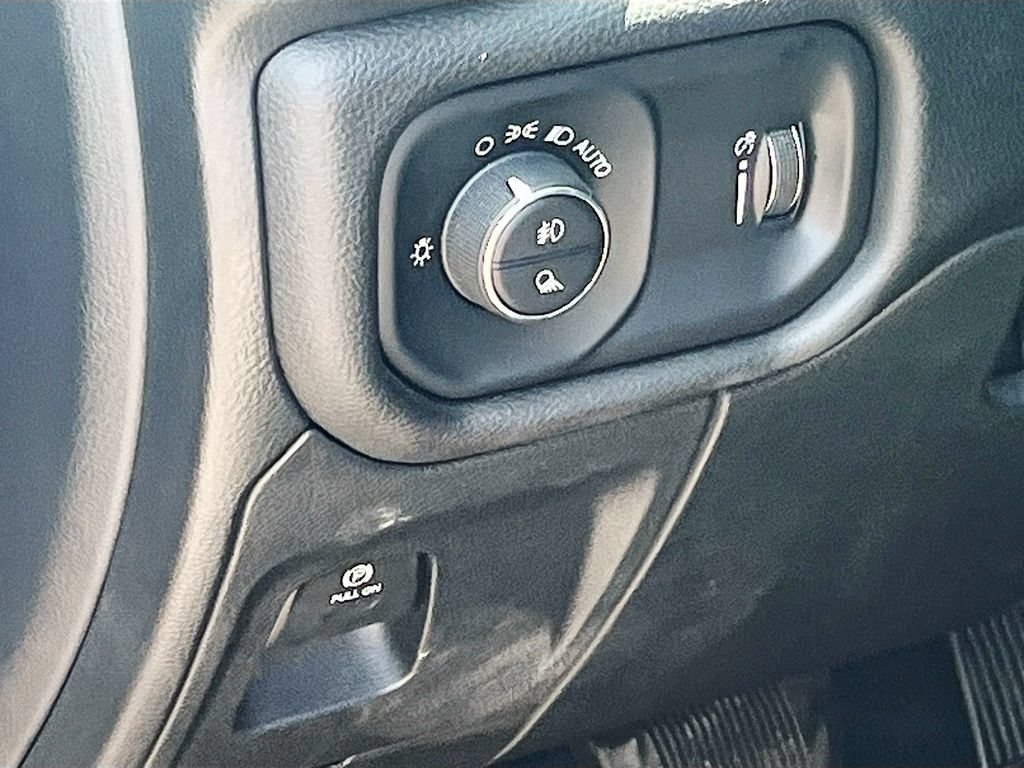 Used 2023 RAM 1500 Big Horn AWD/4WD image 10