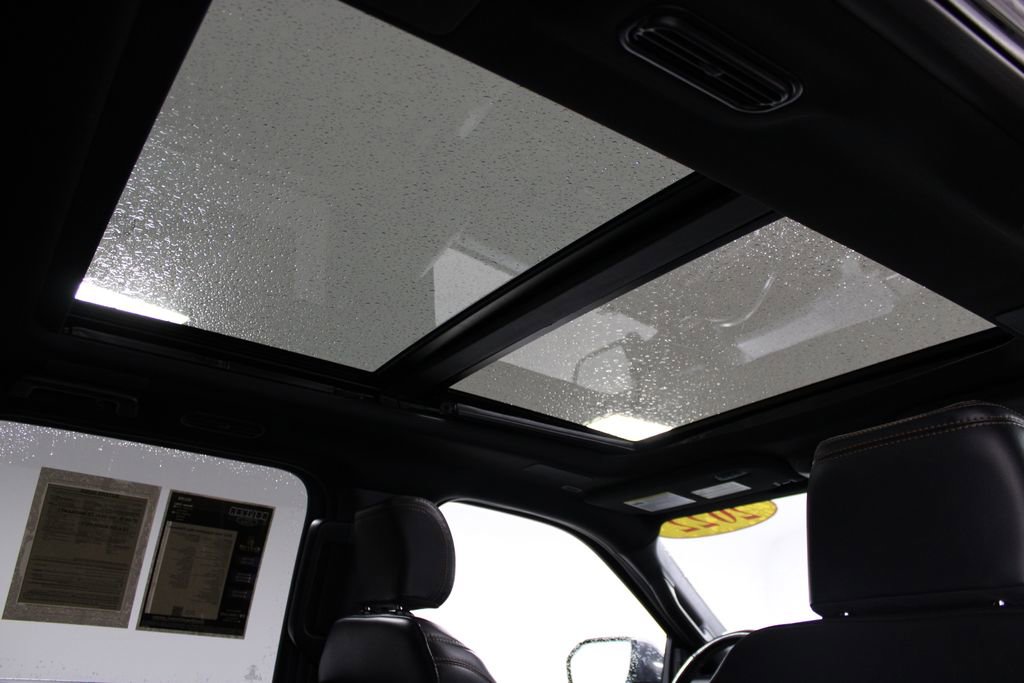 Used 2022 Ford Expedition Max Platinum AWD/4WD image 38