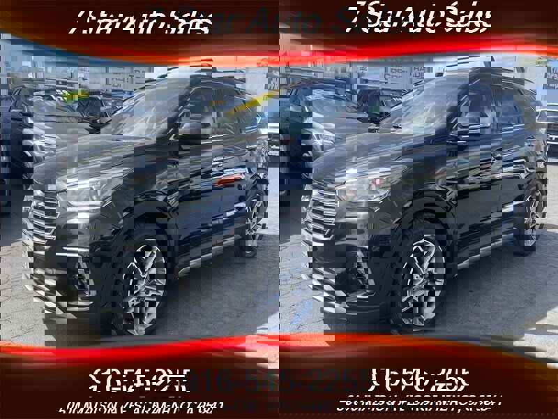 Used 2017 Hyundai Santa Fe Limited image 3