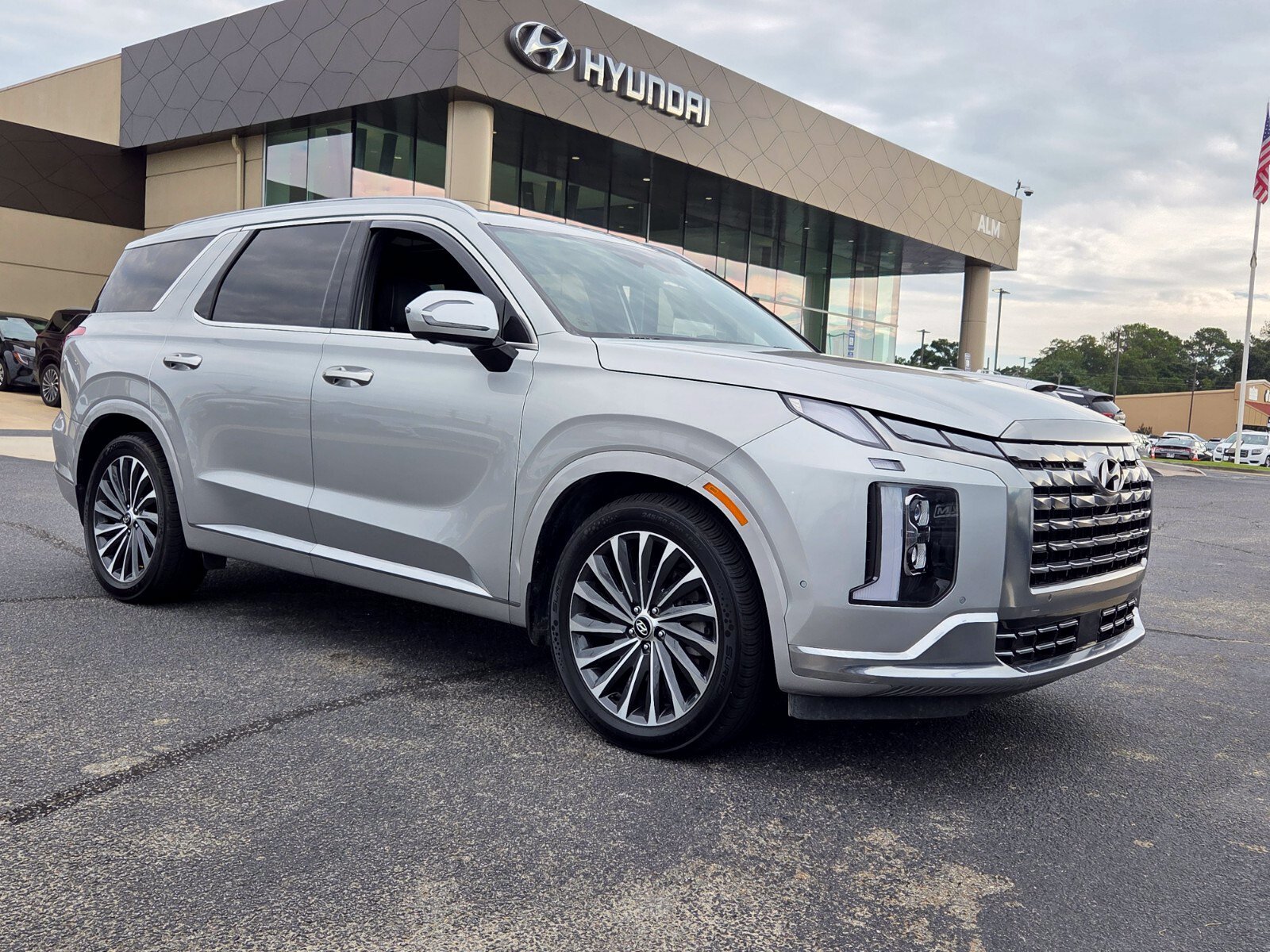 Used 2023 Hyundai Palisade Calligraphy