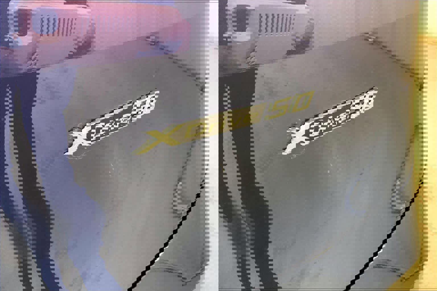 Used 2023 BMW iX xDrive50 w/ Premium Package image 9