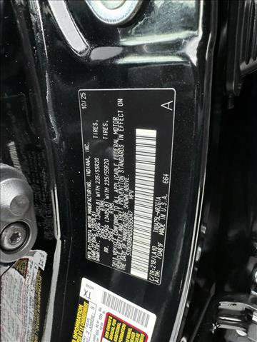 Certified 2025 Toyota Highlander Platinum image 24