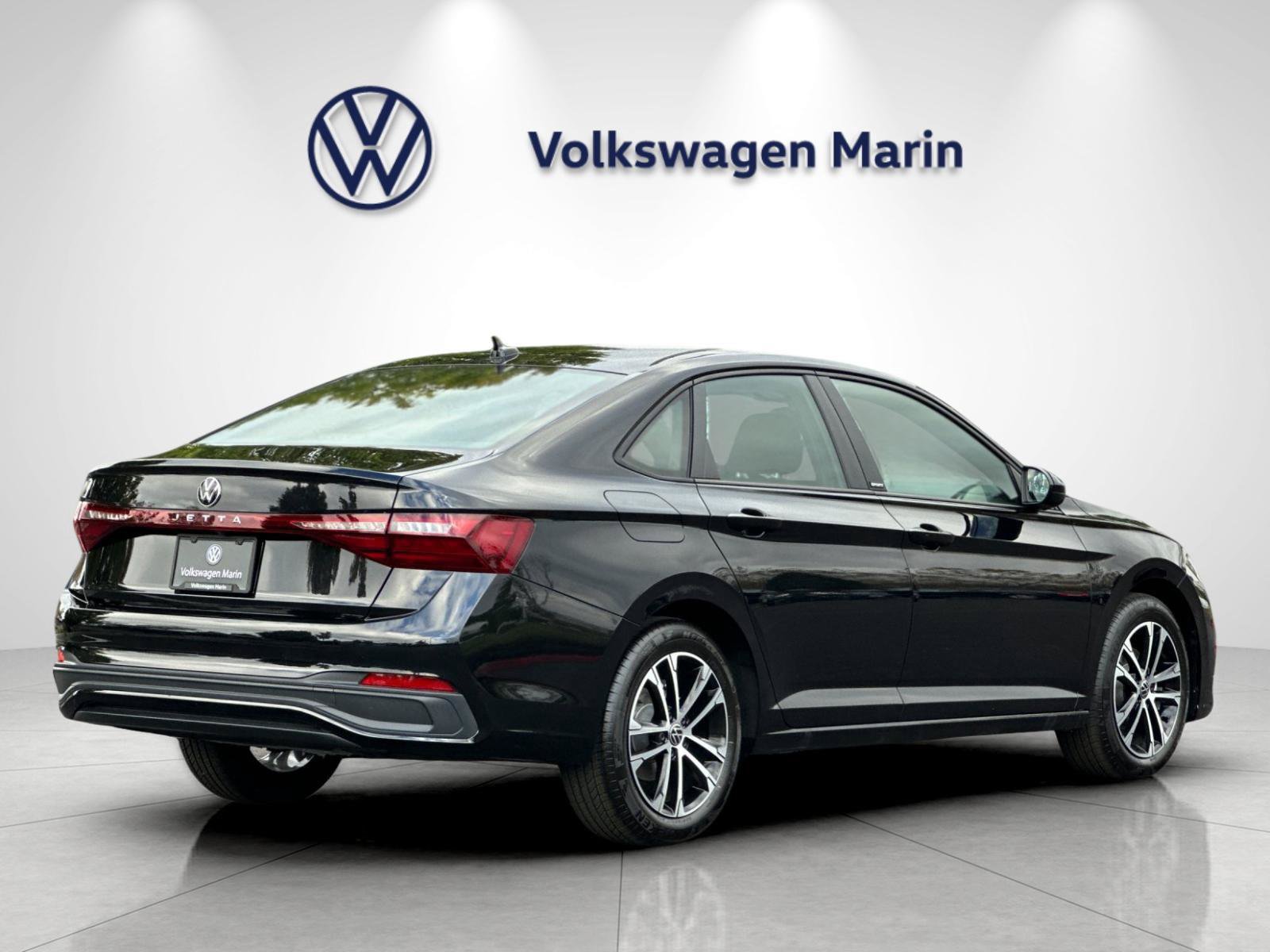 New 2027 Volkswagen Jetta Sport FWD image 5