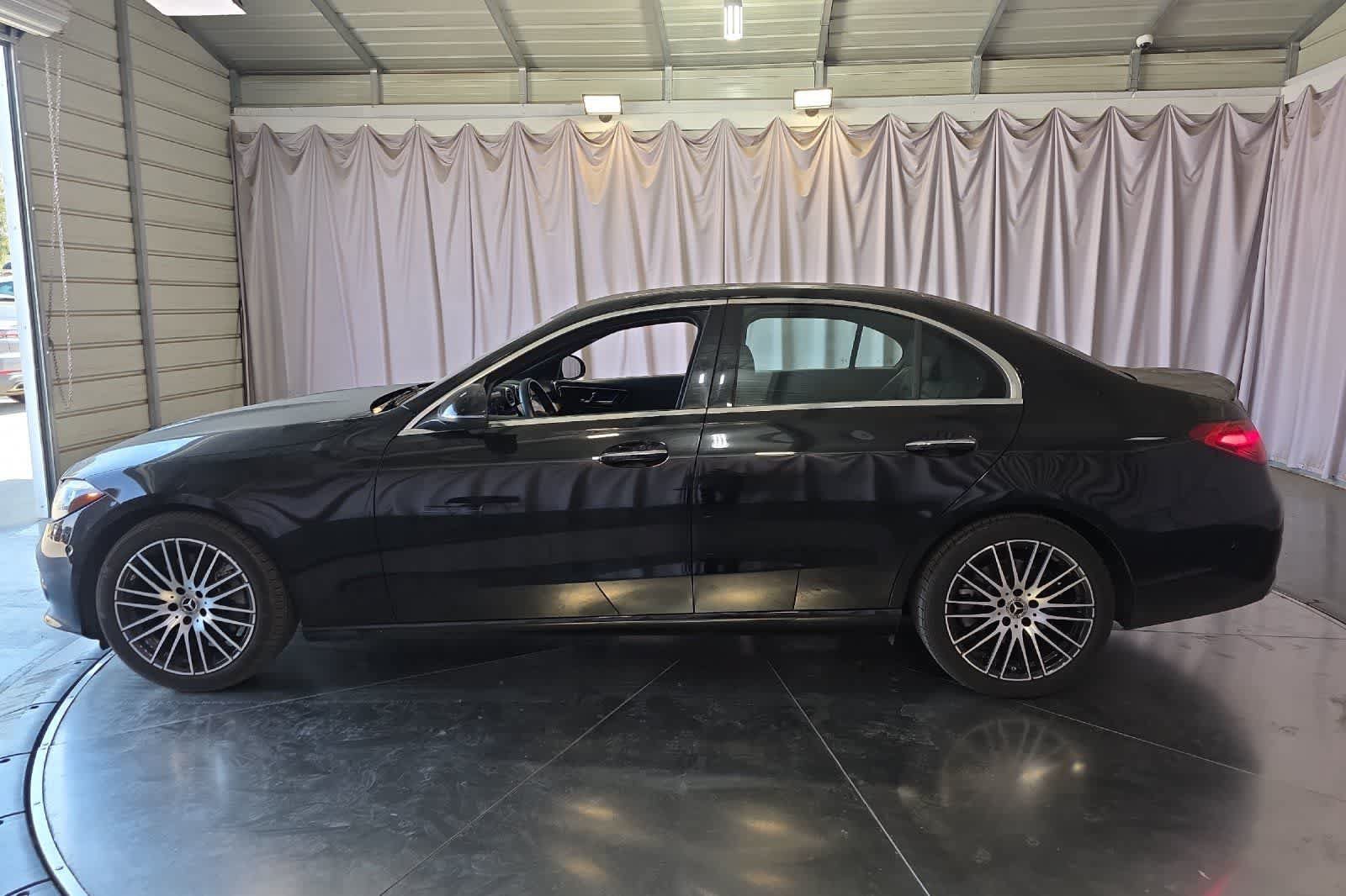 Used 2024 Mercedes-Benz C 300 Sedan image 6