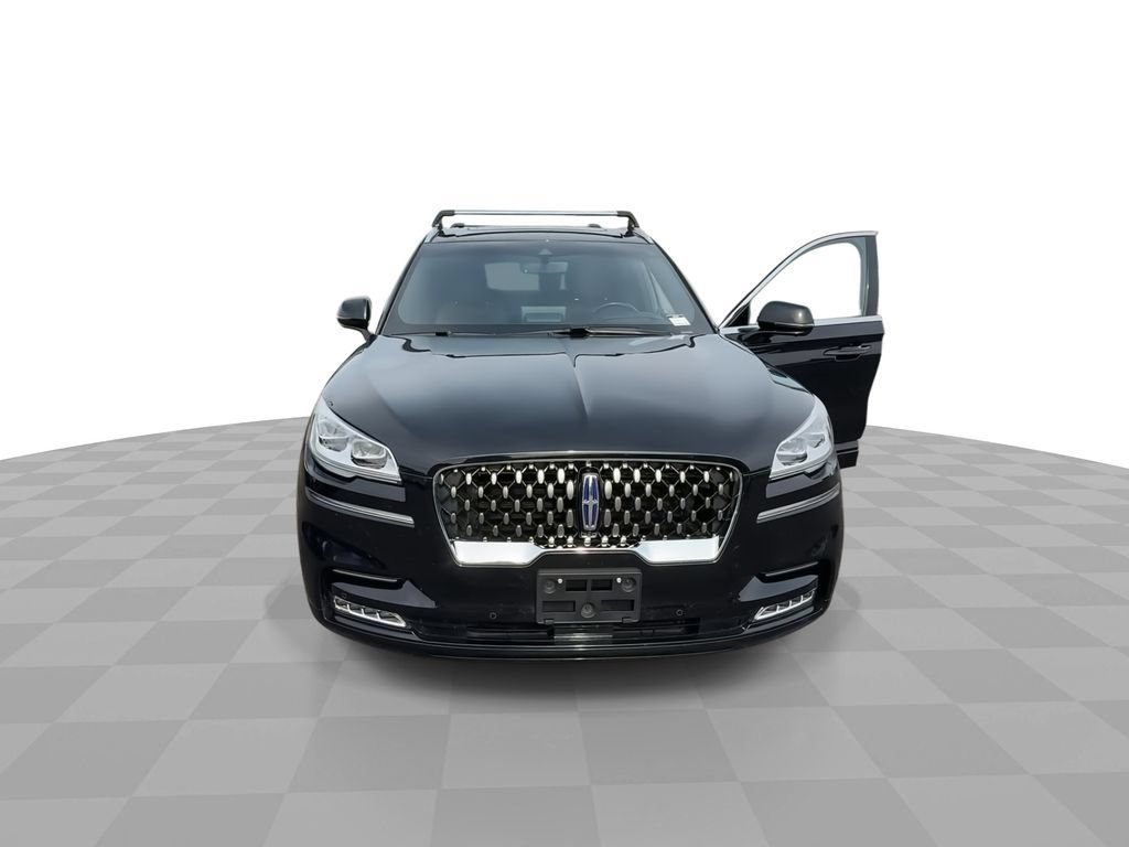 Used 2022 Lincoln Aviator Grand Touring w/ Equipment Group 301A AWD/4WD image 3