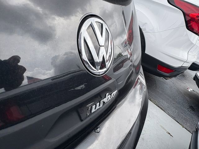 Used 2013 Volkswagen Beetle Turbo image 6