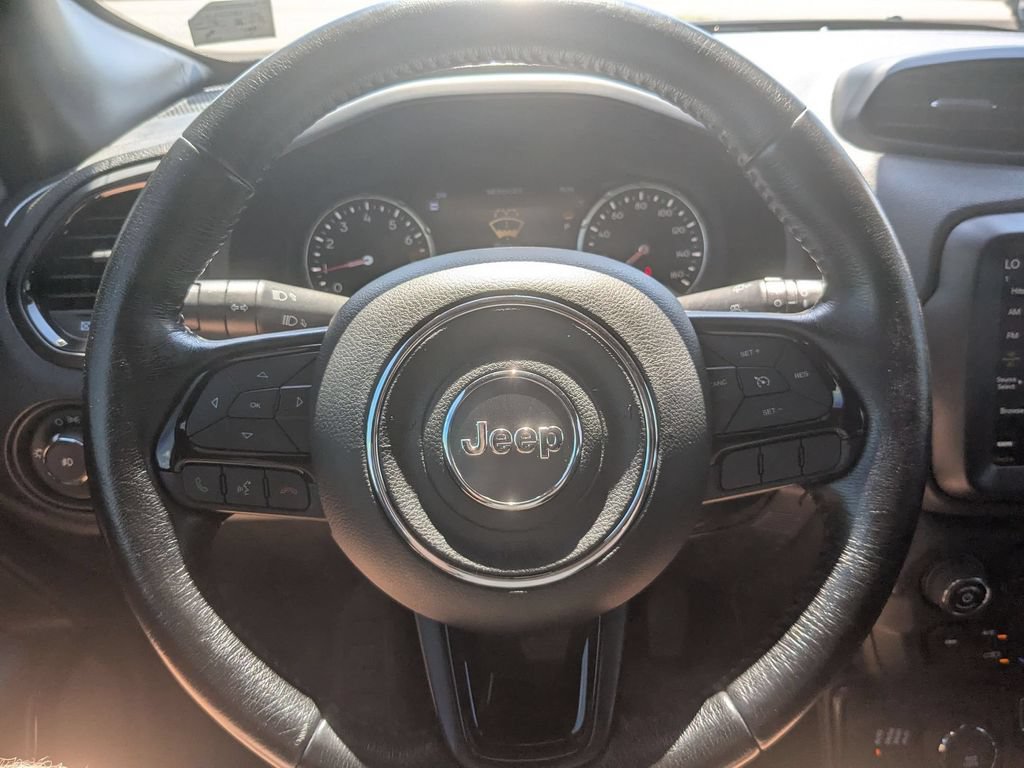 Certified 2022 Jeep Renegade Altitude w/ Convenience Group AWD/4WD image 19