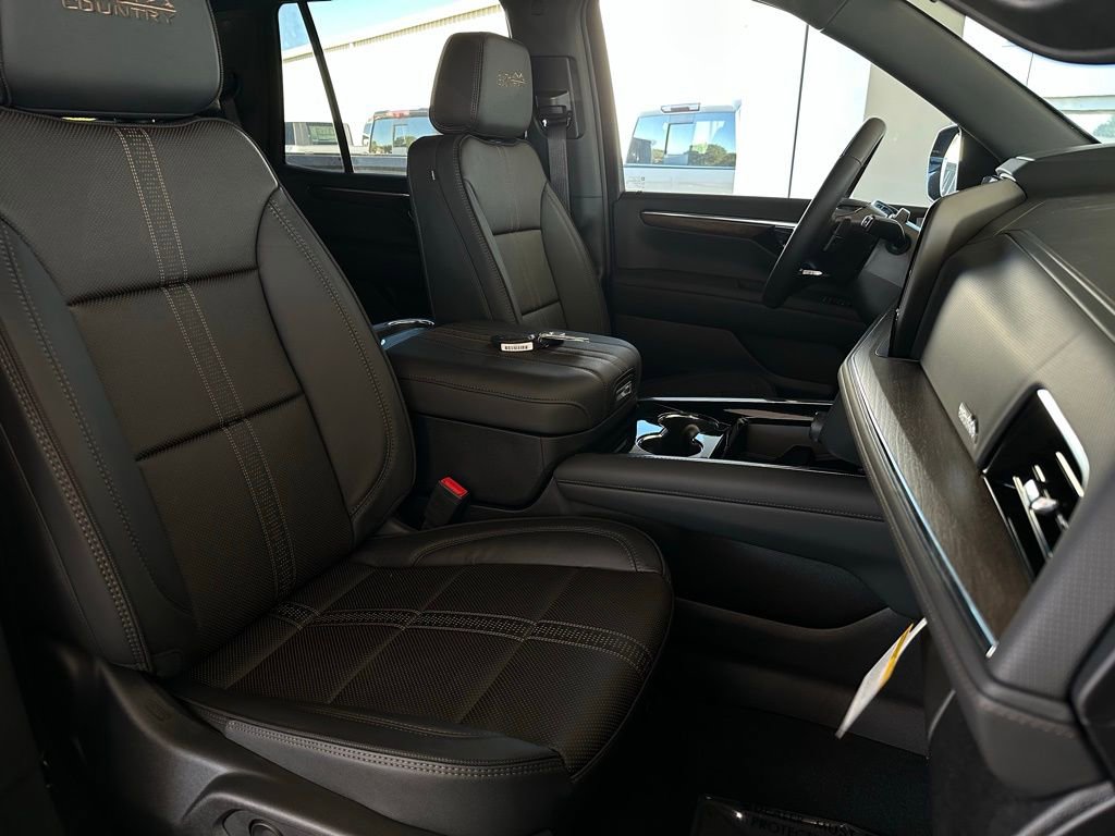 New 2026 Chevrolet Tahoe High Country image 28