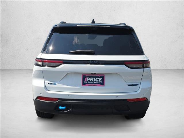 Used 2024 Jeep Grand Cherokee Trailhawk w/ Advanced Protech Group II image 5