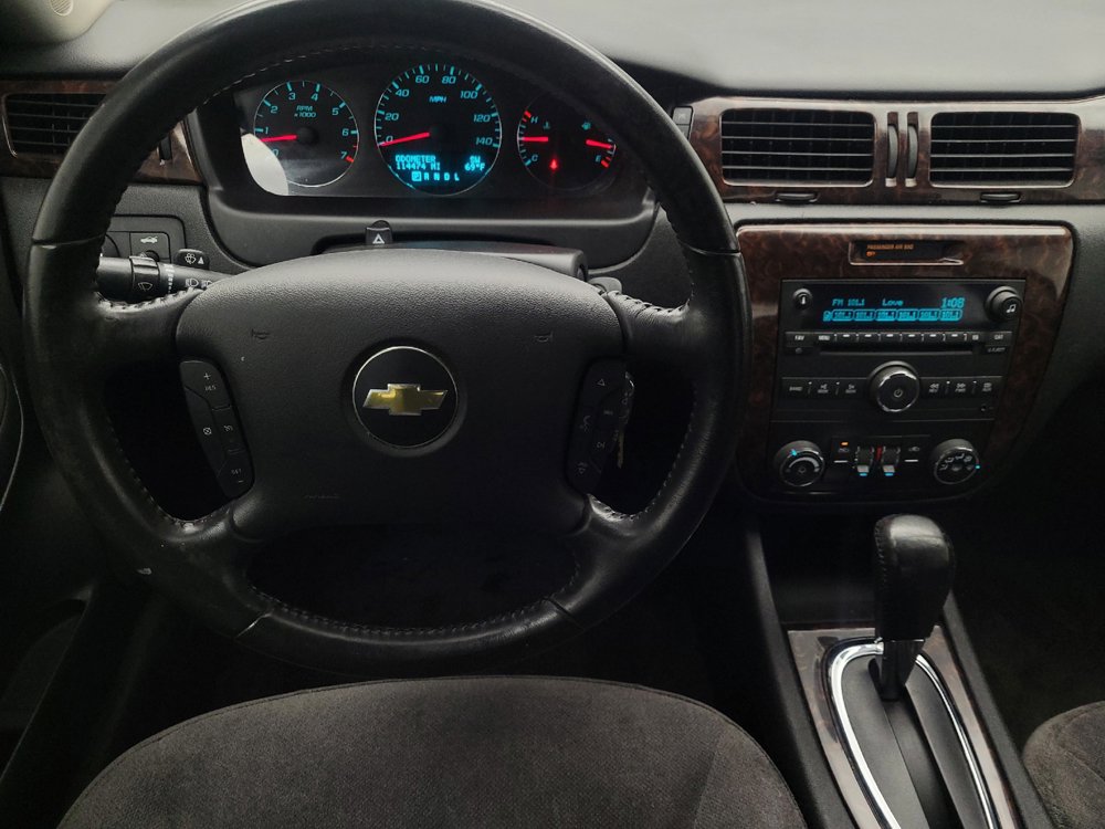 Used 2014 Chevrolet Impala LT w/ LT Sunroof Package FWD image 22