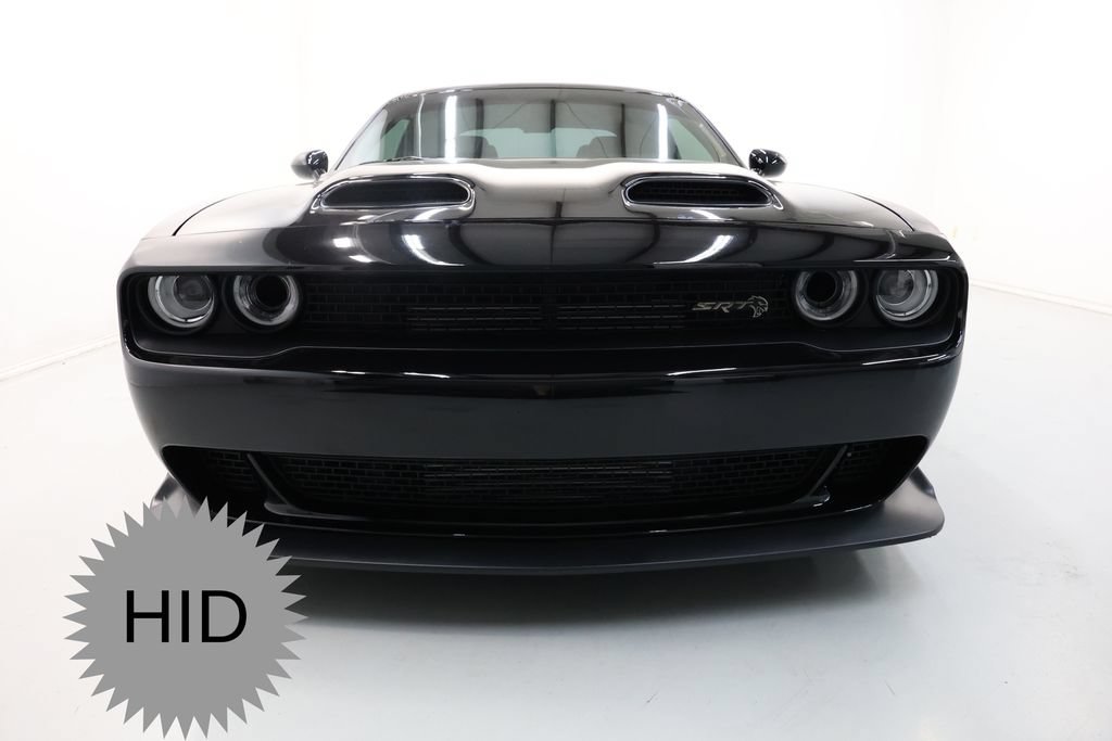 Used 2022 Dodge Challenger SRT Hellcat RWD image 43