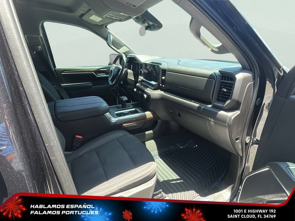 Used 2024 Chevrolet Silverado 1500 RST w/ Z71 Off-Road Package AWD/4WD image 27