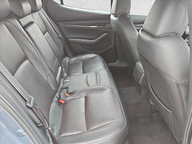Used 2020 MAZDA MAZDA3 Hatchback w/ Premium Package FWD image 18