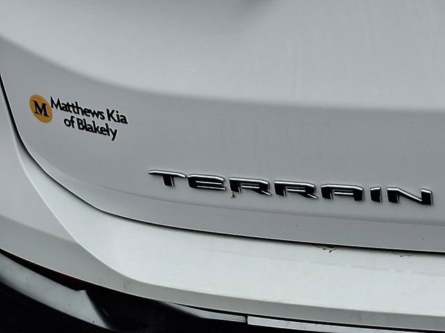 Used 2024 GMC Terrain AT4 image 31