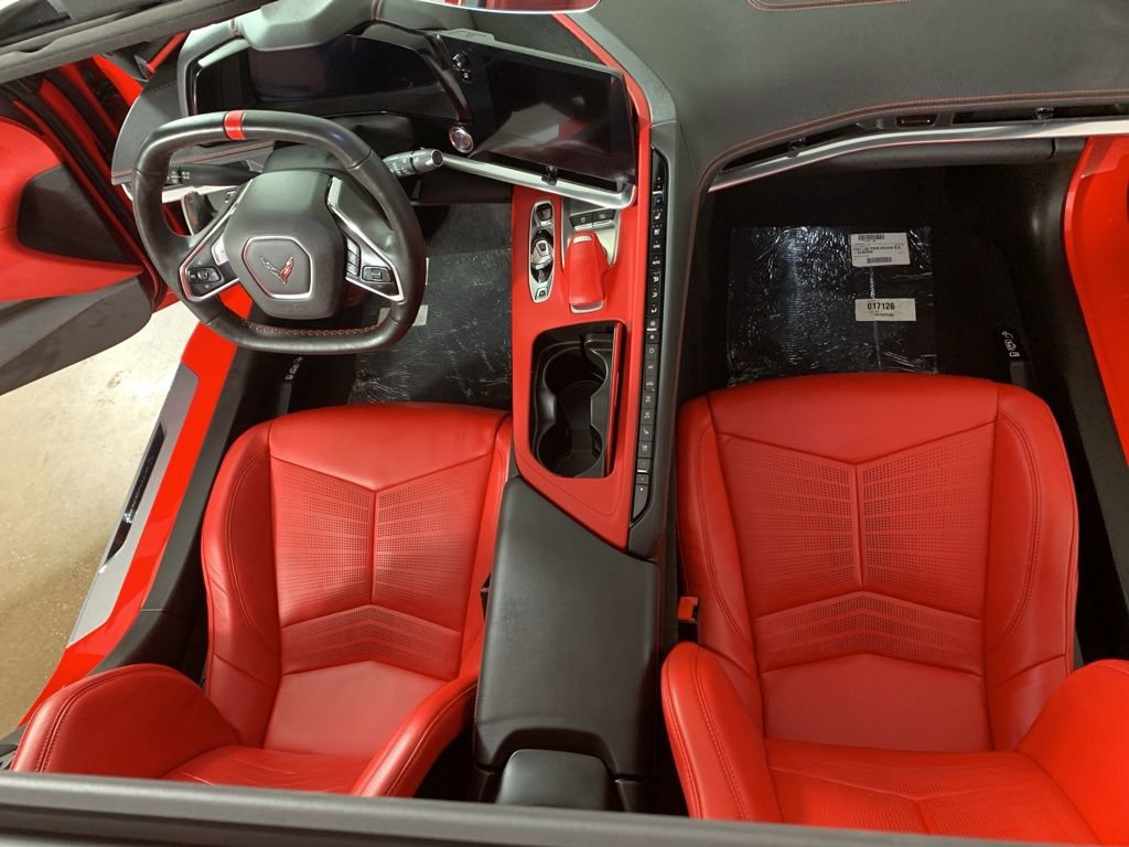 Used 2020 Chevrolet Corvette Stingray Preferred Cpe w/ 2LT Preferred Equipment Group RWD image 27