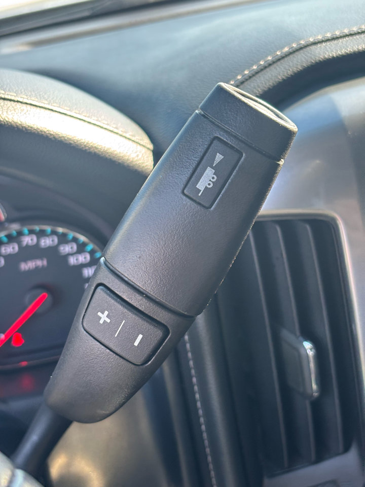 Used 2018 Chevrolet Silverado 1500 LTZ w/ Sport Package image 18