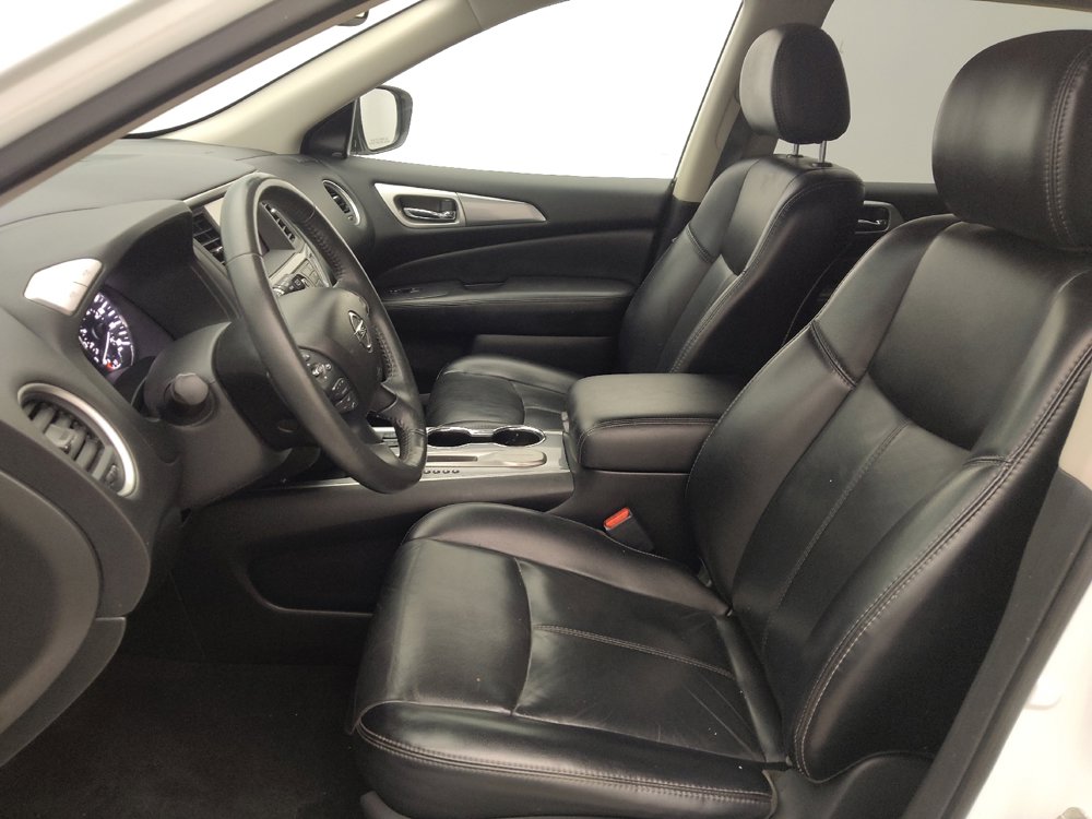 Used 2018 Nissan Pathfinder SL w/ Midnight Edition Package image 17