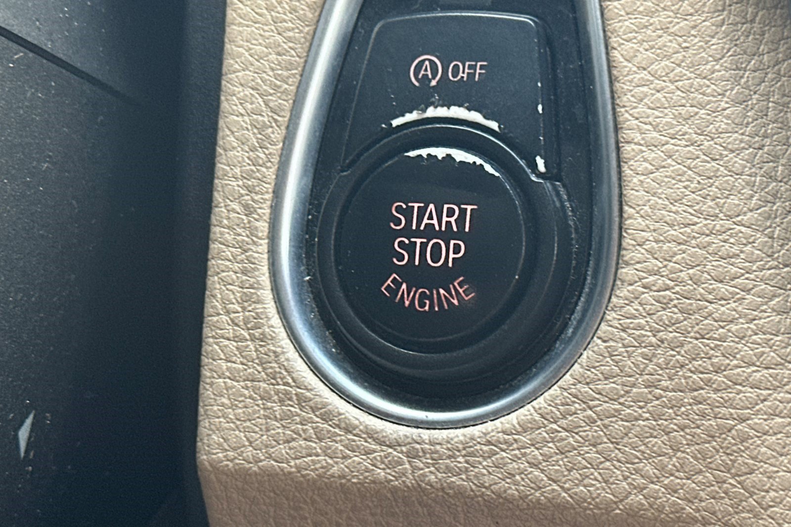 Used 2014 BMW 320i Sedan image 27