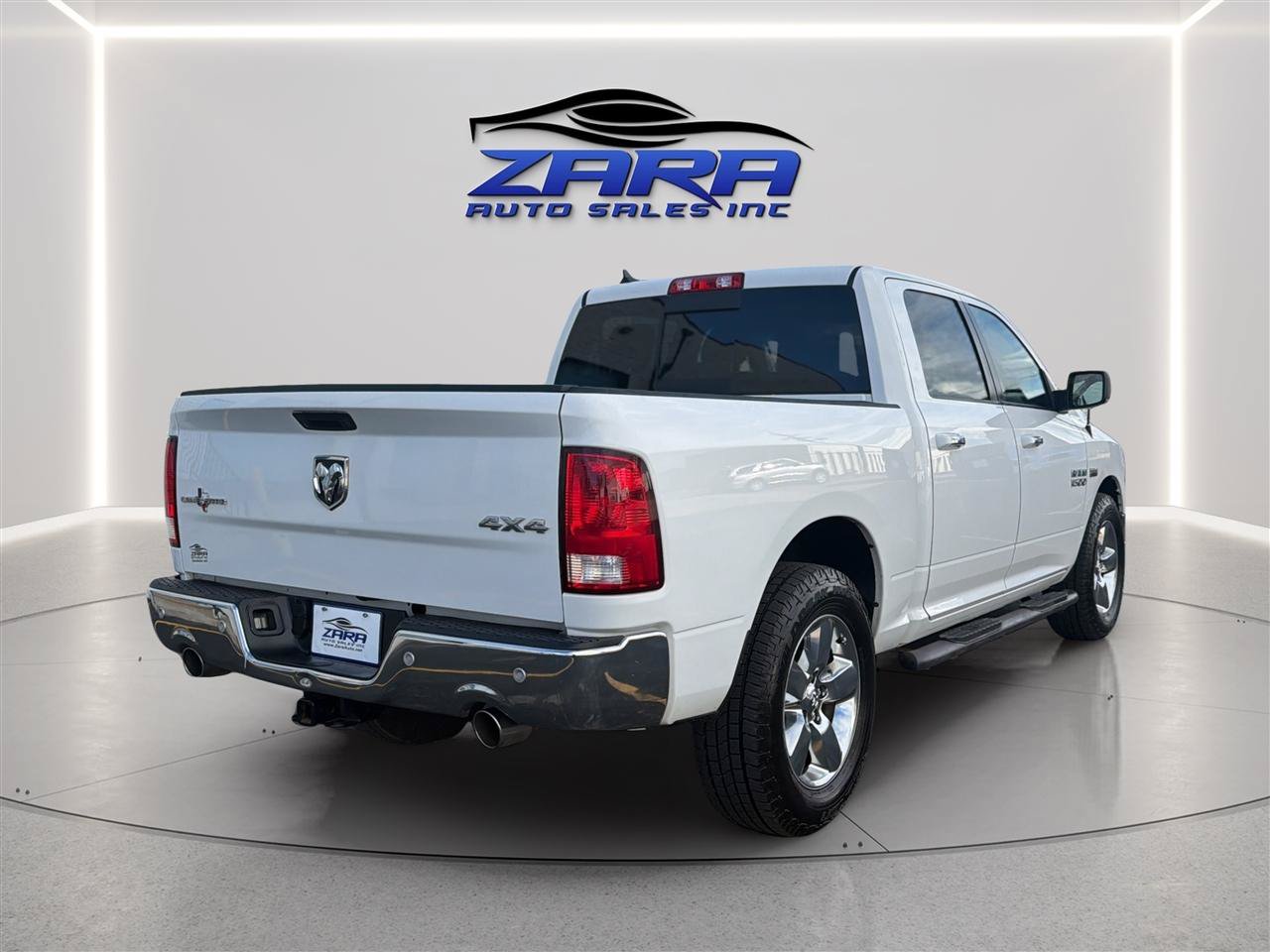 Used 2017 RAM 1500 Lone Star AWD/4WD image 7