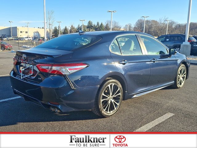 Certified 2020 Toyota Camry SE image 6