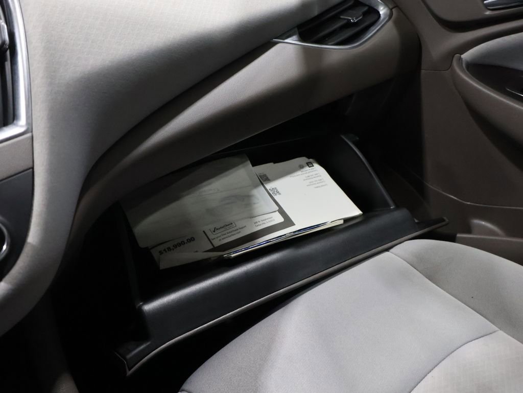 Used 2021 Chevrolet Malibu LT image 31