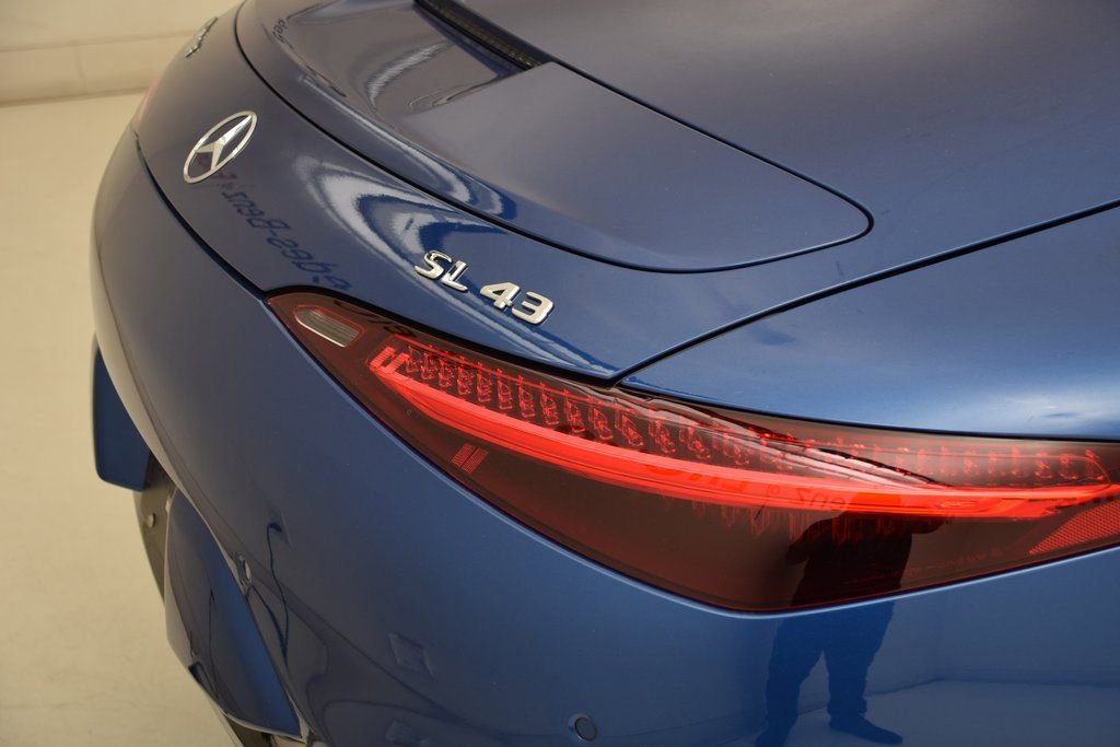 New 2026 Mercedes-Benz SL 43 AMG image 14