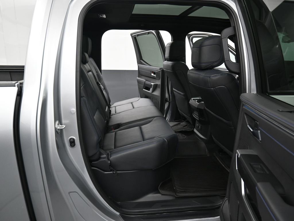 Used 2024 Toyota Tundra Platinum image 31