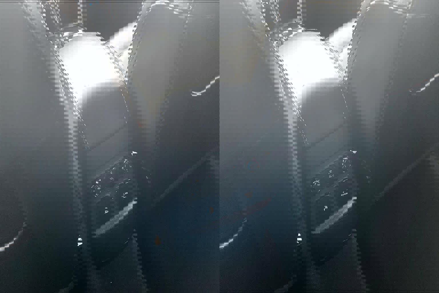 Used 2019 Ford Explorer Platinum image 37