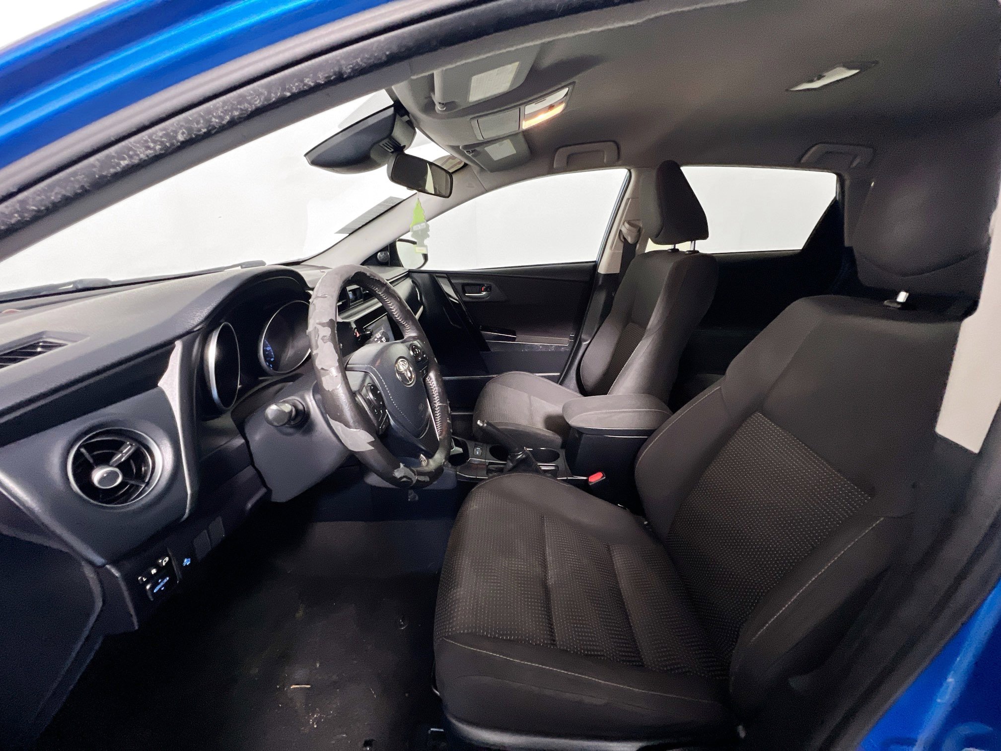 Used 2017 Toyota Corolla iM image 14