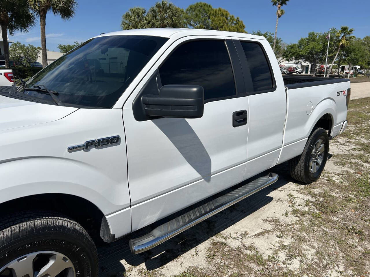 Used 2013 Ford F150 STX w/ Mid Equipment Group AWD/4WD image 15