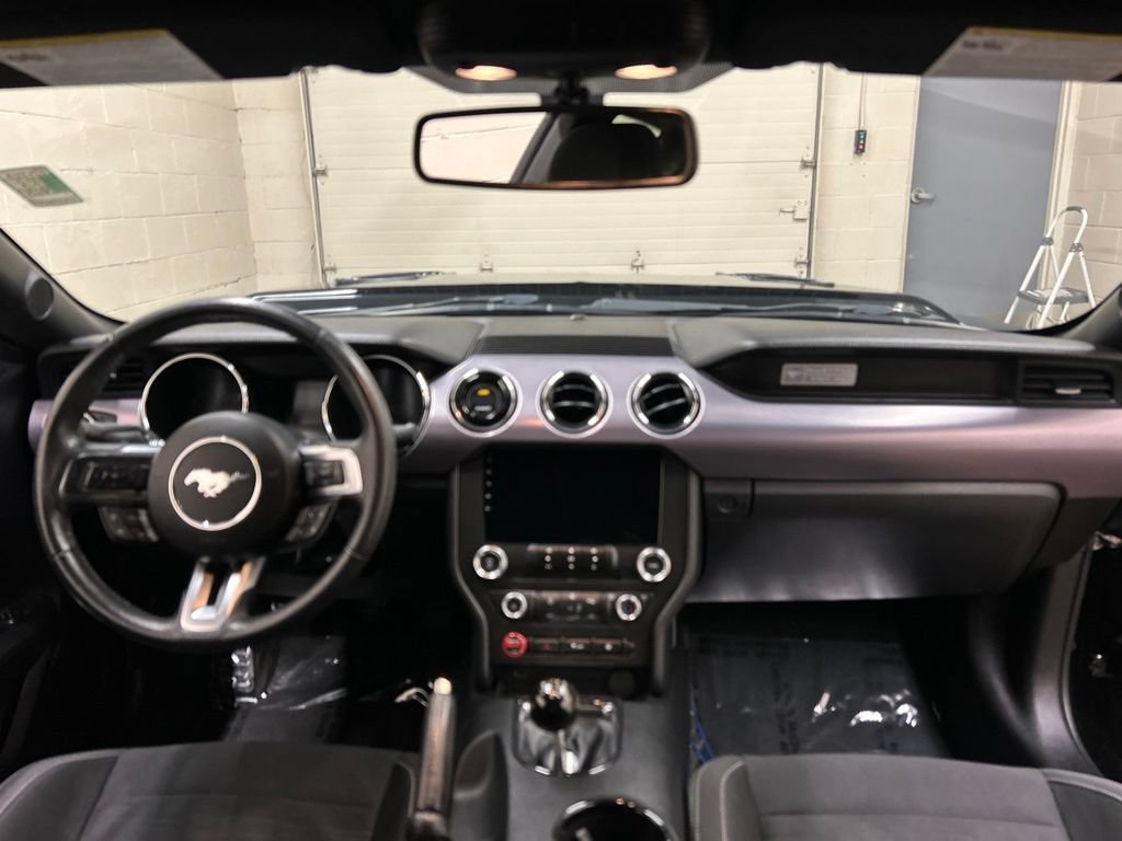 Used 2017 Ford Mustang GT w/ Black Accent Package RWD image 16