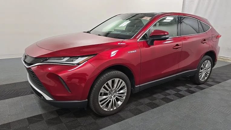 Used 2021 Toyota Venza Limited w/ Advanced Technology Package AWD/4WD image 1