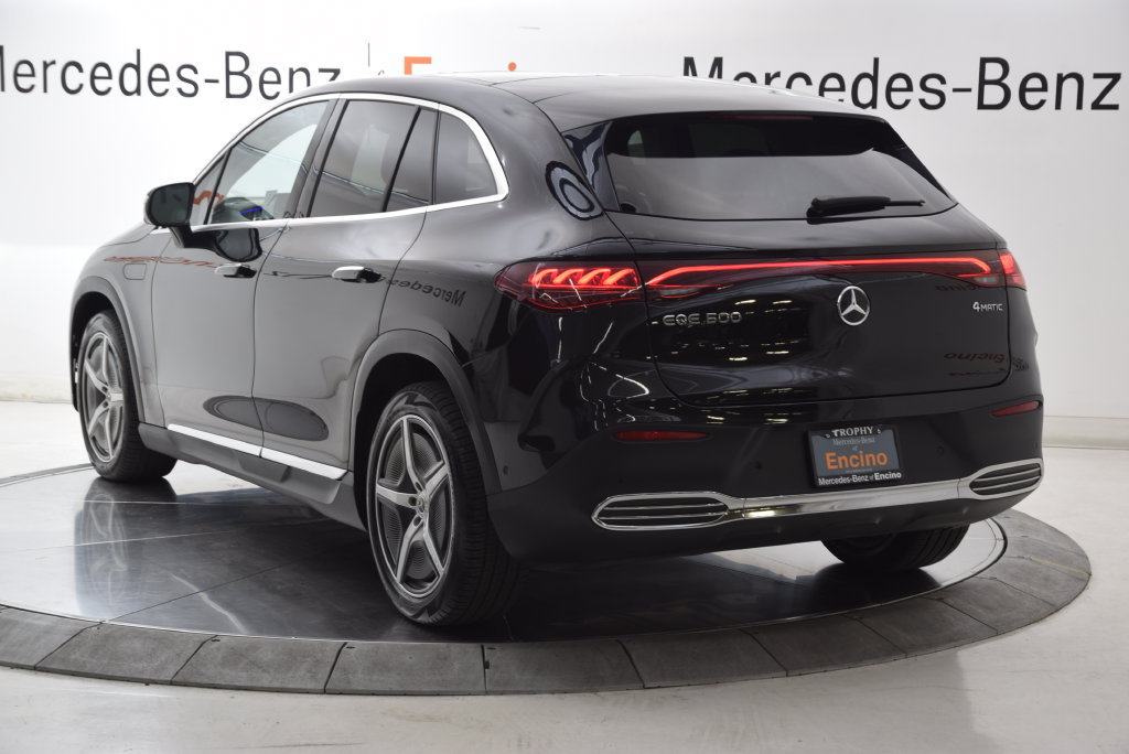 Certified 2023 Mercedes-Benz EQE 500 4MATIC SUV image 4