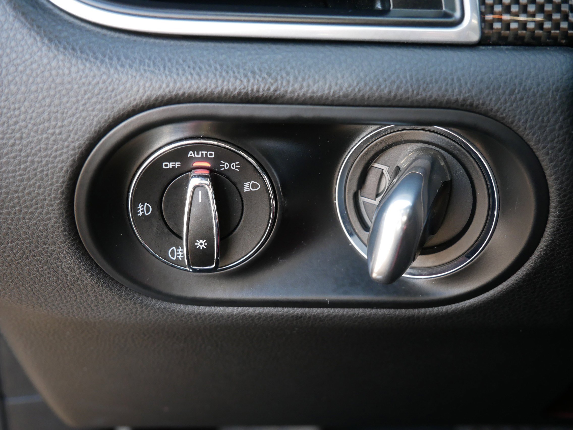 Used 2018 Porsche Macan GTS image 26