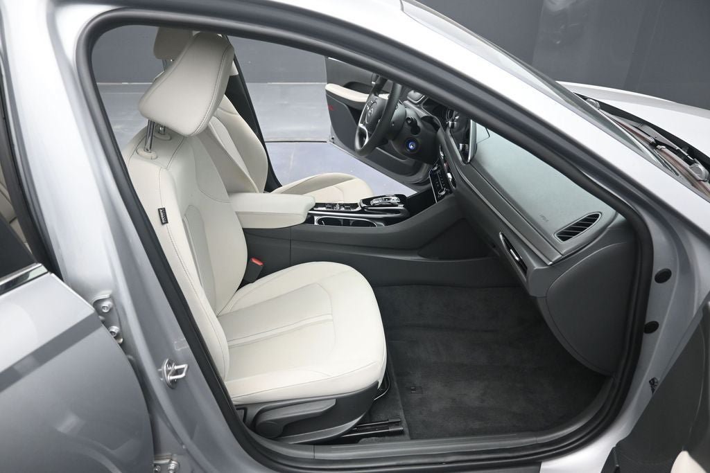 Certified 2023 Hyundai Sonata SE FWD image 27