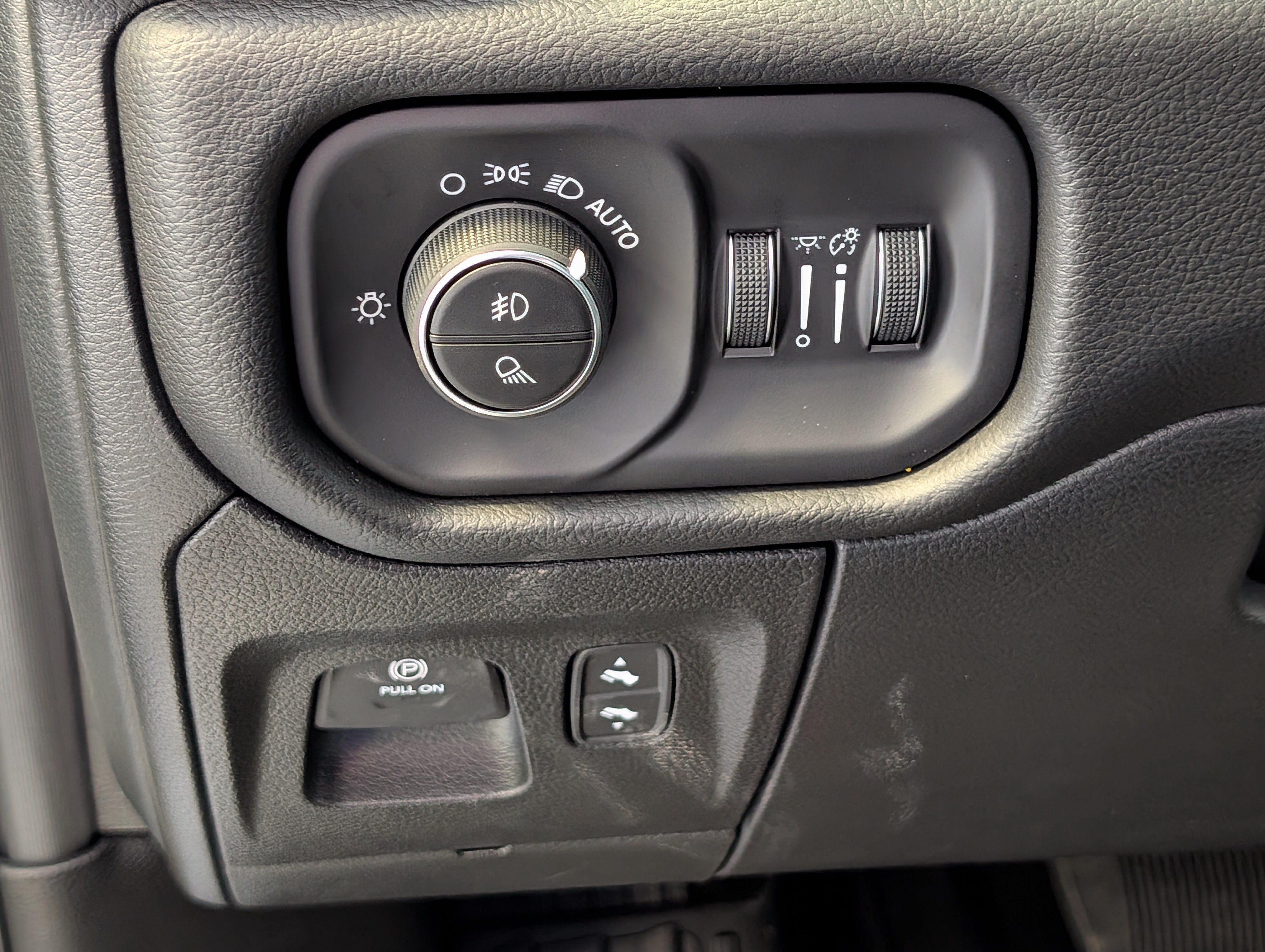 New 2026 RAM 1500 Big Horn AWD/4WD image 22
