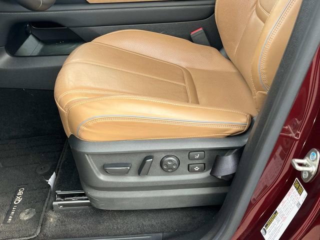 Used 2025 INFINITI QX80 Sensory image 32