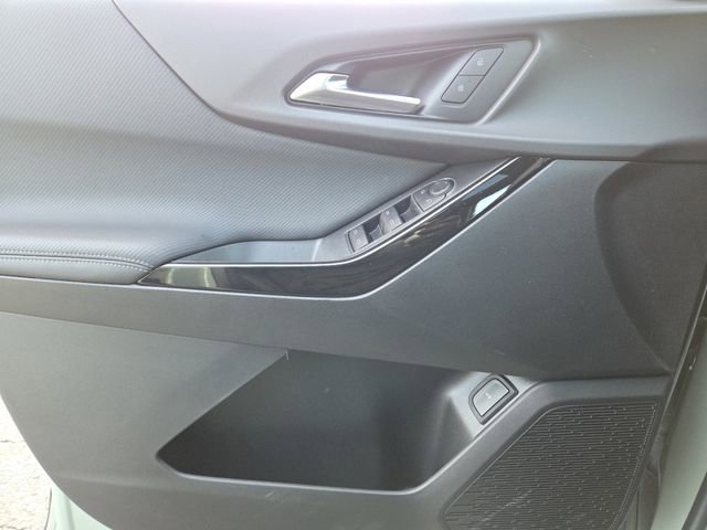 New 2026 Chevrolet Equinox LT w/ Convenience Package II image 35